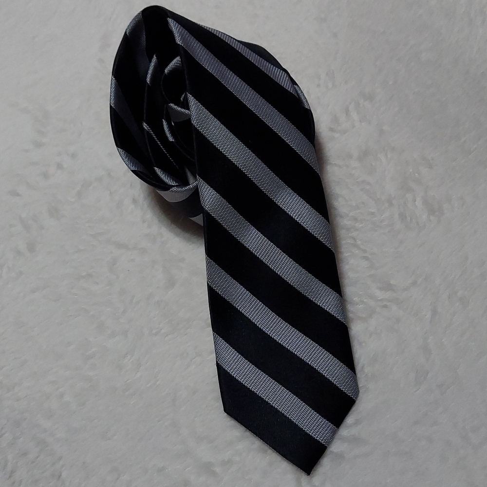 Jf J. Ferrar Silk Tie
